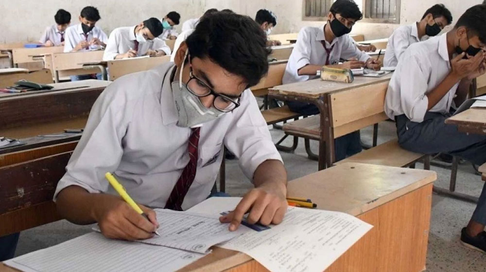 Cambridge University Has Announced Re-Examination of Pakistani Students
