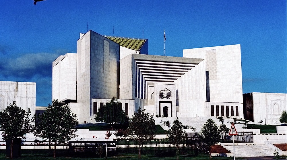 Supreme Court Announces Winter Vacations