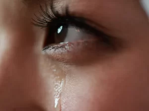 Study Suggests Women's Tears Reduce Men's Aggression
